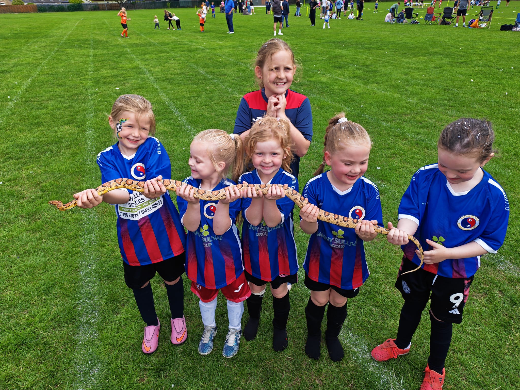 Bohemians Tigresses U7 team photo